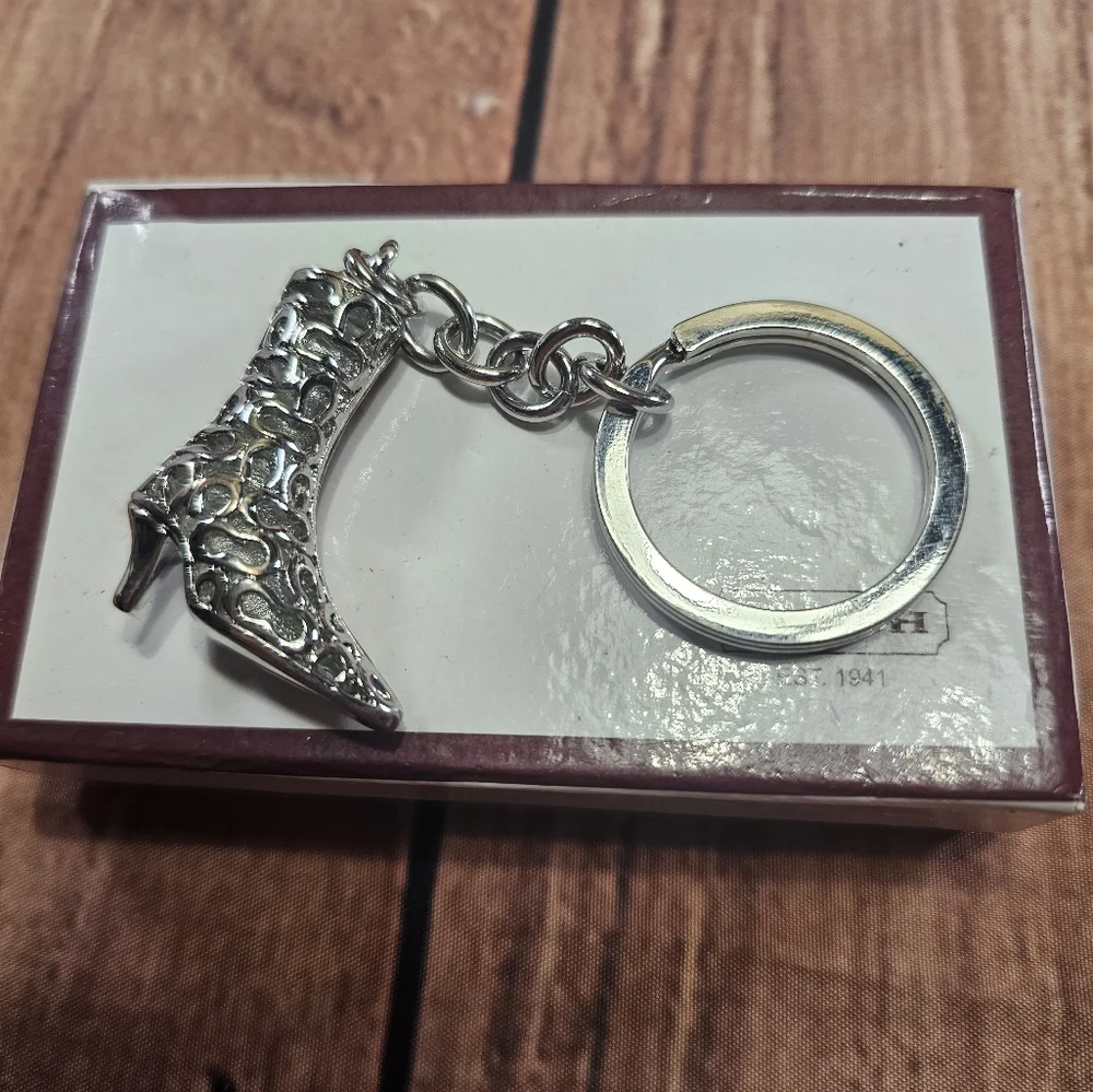 NIB Coach Boot Keychain. Pink and Silver - Picture 3 of 3